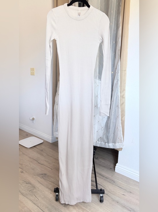 SKIMS Dresses & Skirts - SKIMS Long Ribbed Knit Maxi Dress - Light Beige